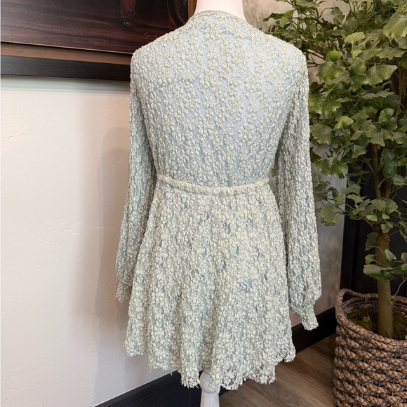 Light Blue Tie-Front Robe - Picture 3 of 8